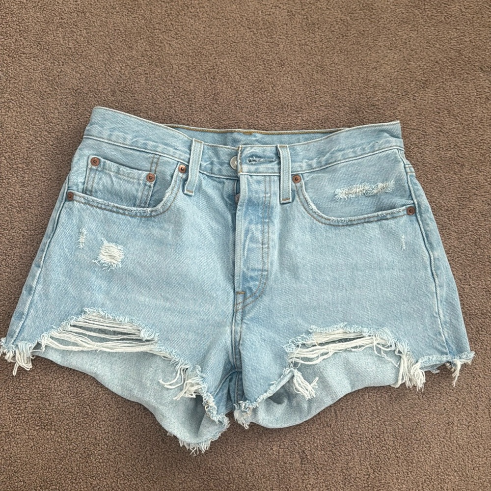 Levi’s 501 light wash denim shorts